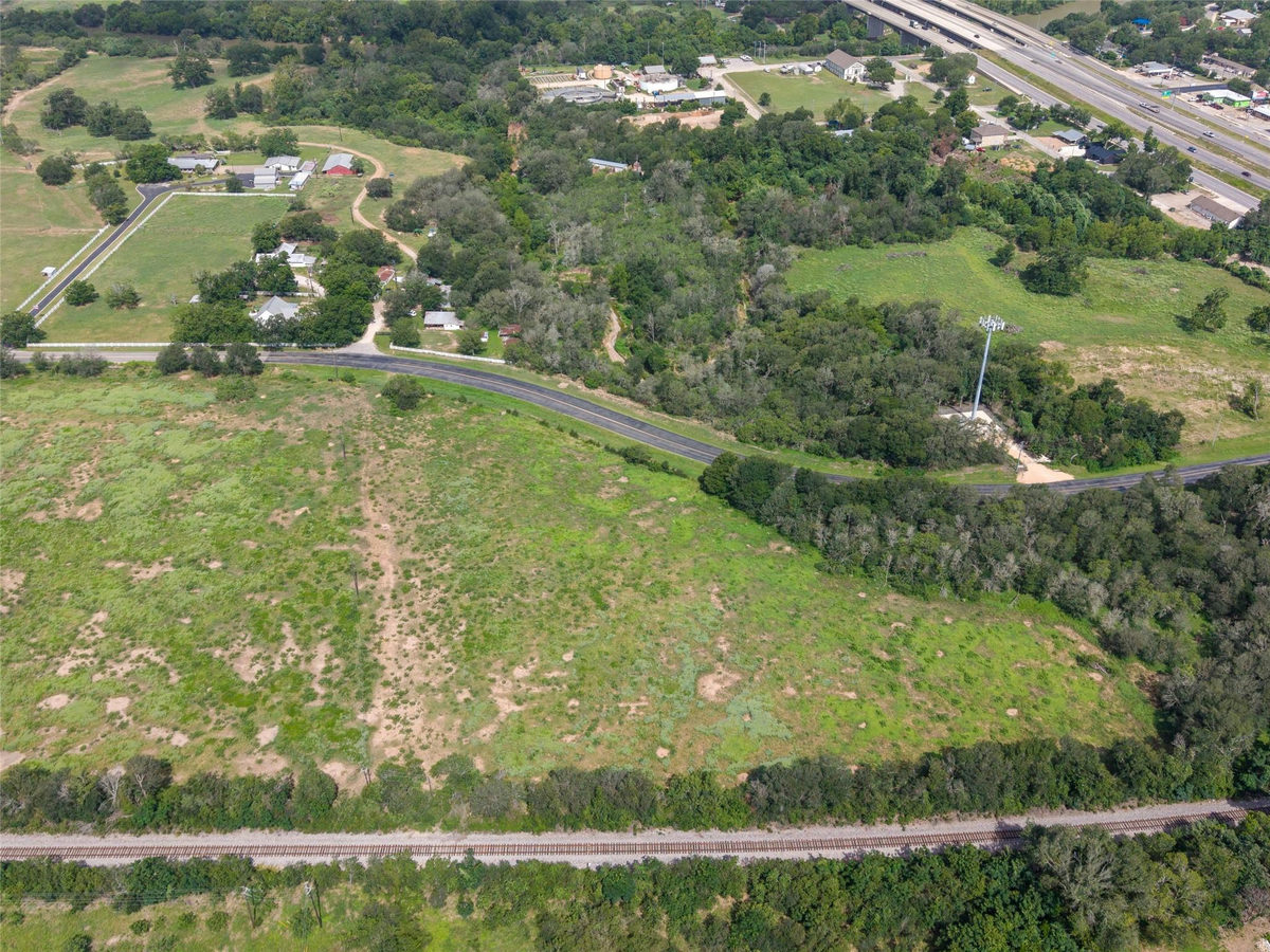 TBD Lovers Lane Lot 2 — photo 4