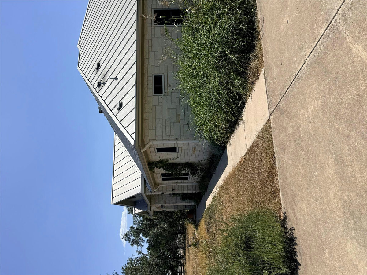 300 Medlin Creek Loop — photo 3