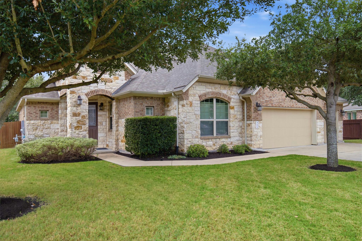 406 Summer Vista Cv — exterior