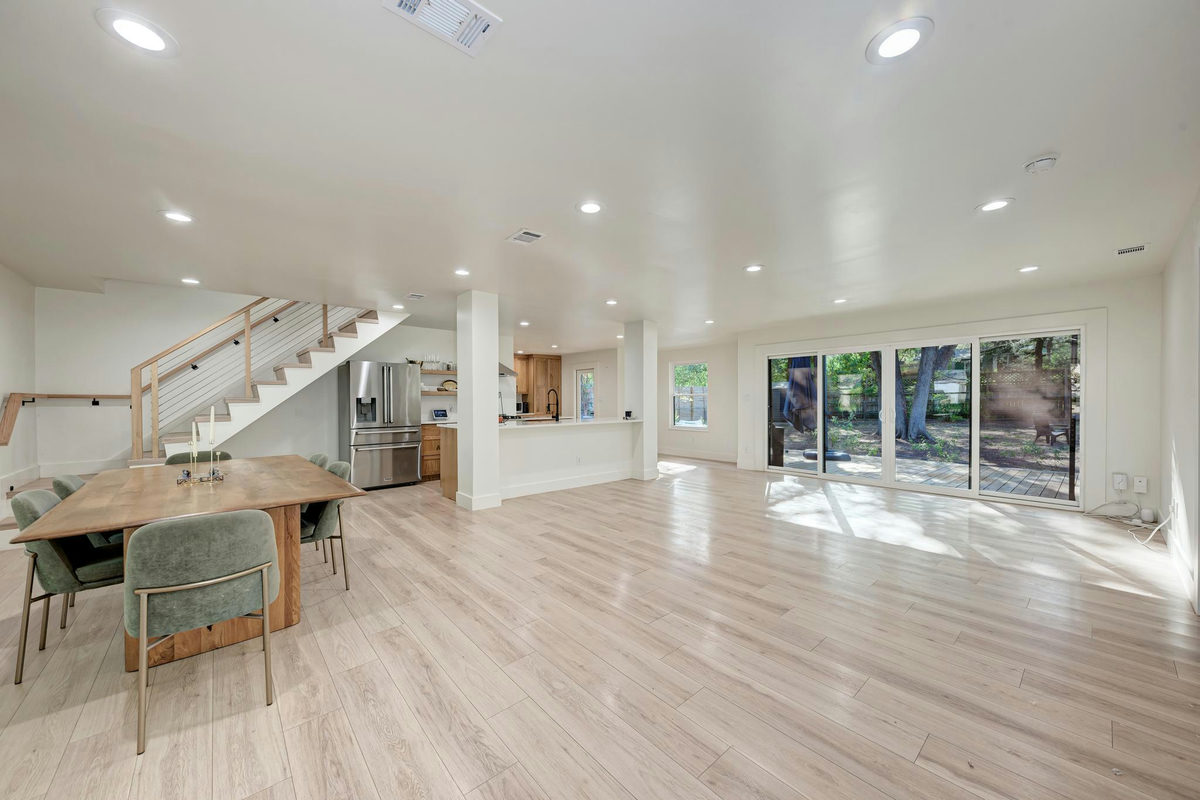 5105 Woodgreen Cv — photo 2