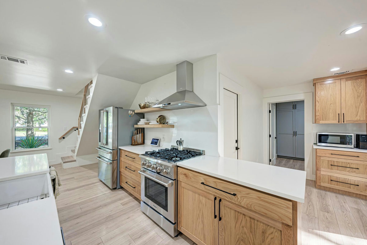 5105 Woodgreen Cv — photo 3