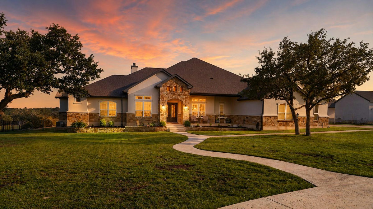 104 Highland Spring Ln — exterior