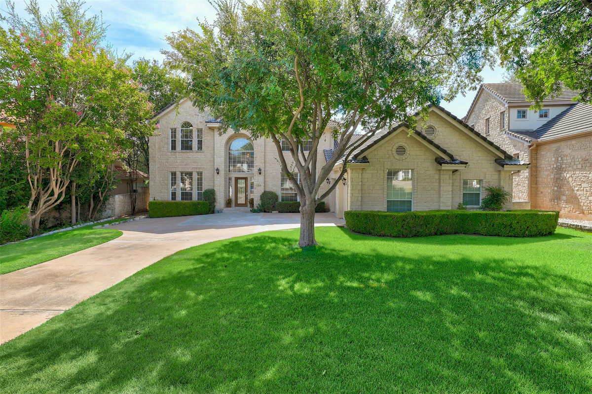 38 Tiburon Dr — exterior