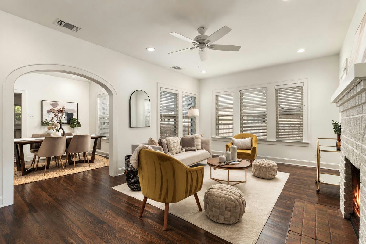 1612 Travis Heights Blvd — photo 3