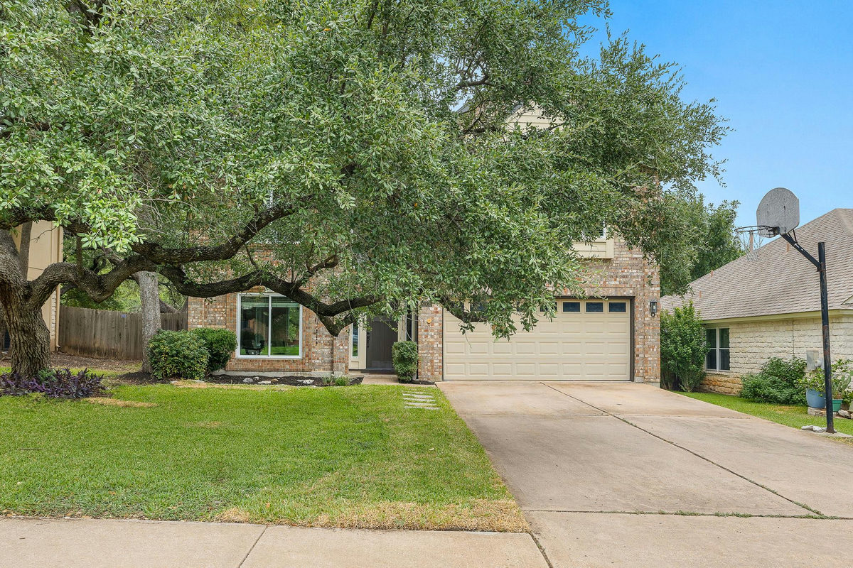8005 Doe Meadow Dr — photo 3