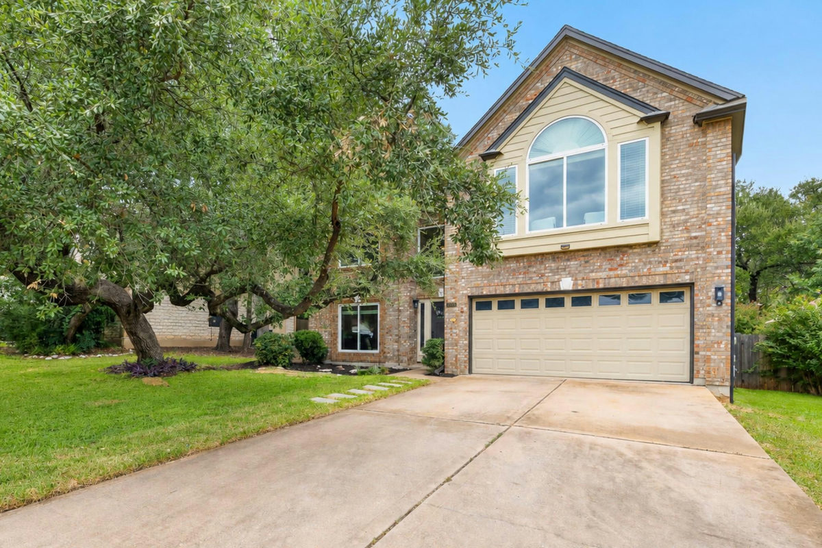 8005 Doe Meadow Dr — photo 2
