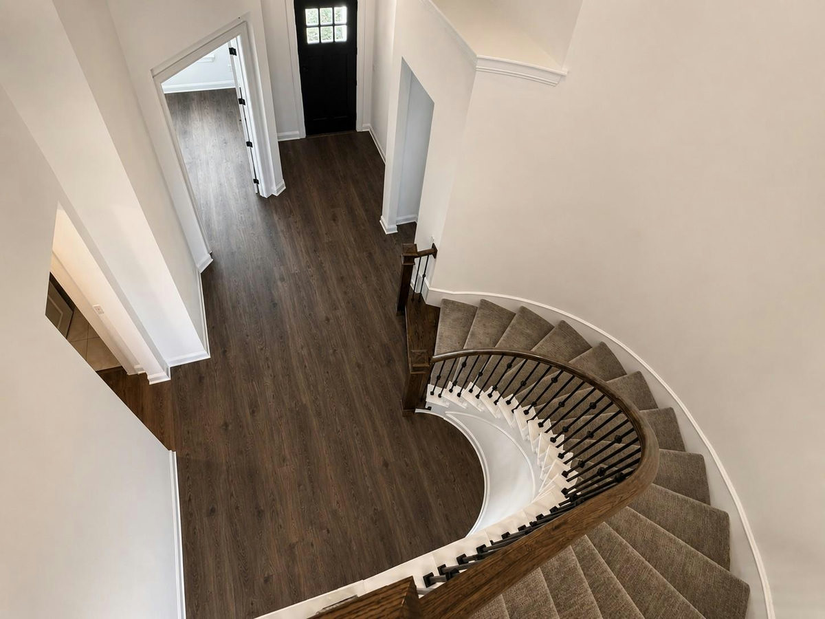 201 Archway Ln — photo 3