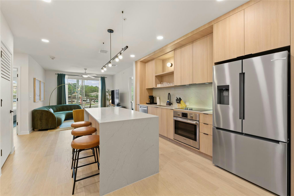 2323 S Lamar Blvd #237 — photo 4