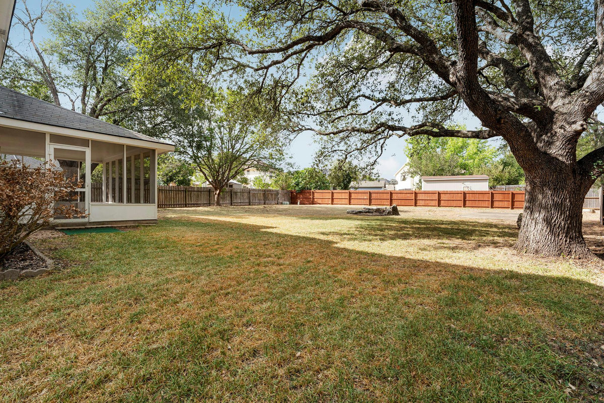 5606 Kayview Dr — photo 3