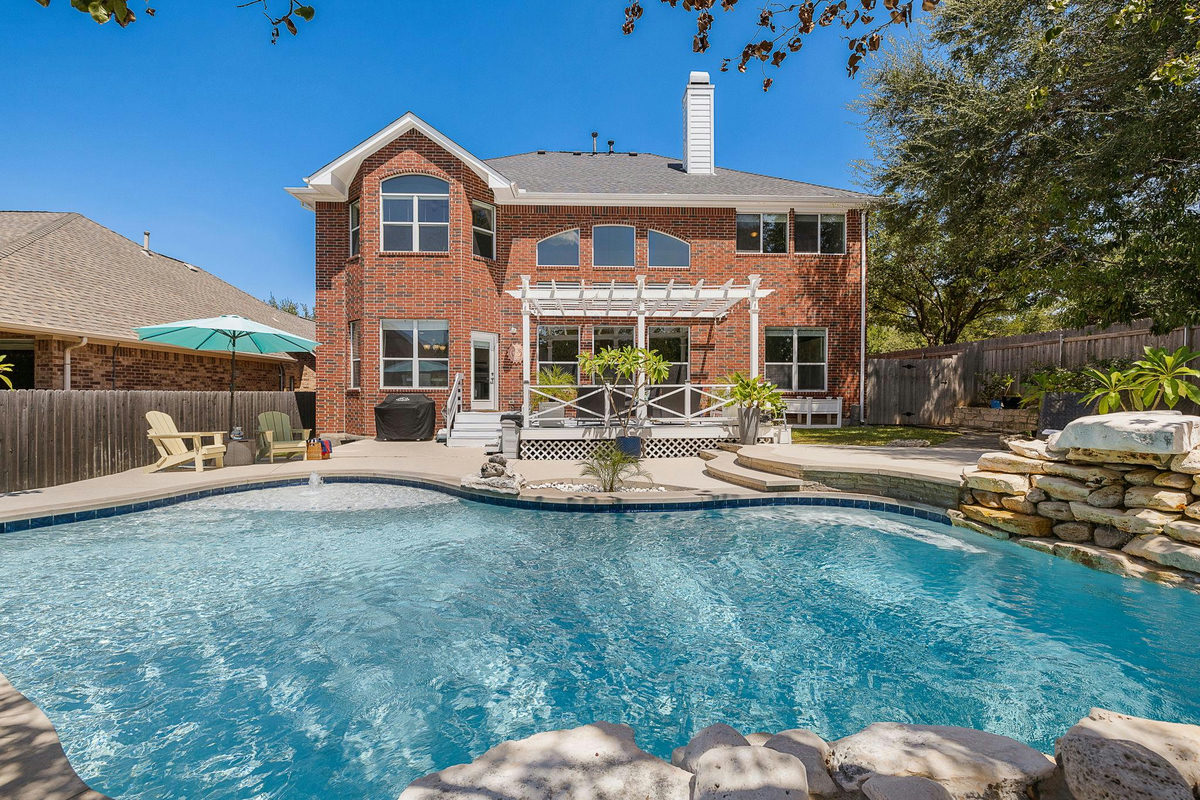309 Aspen Cv — exterior