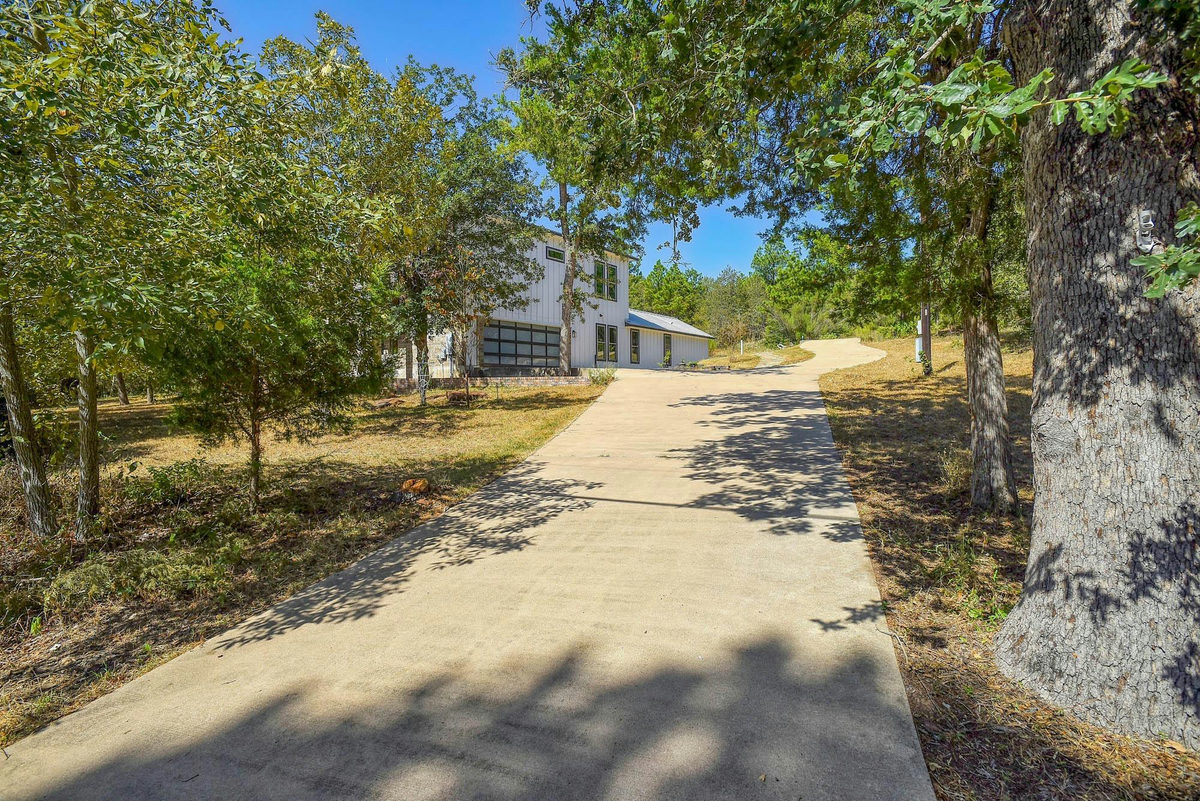 316 Tall Forest Dr — photo 4