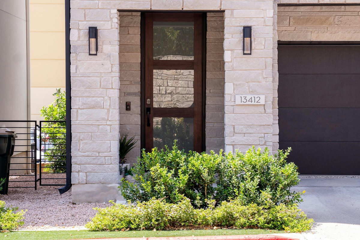 13412 Galleria Cir — photo 2