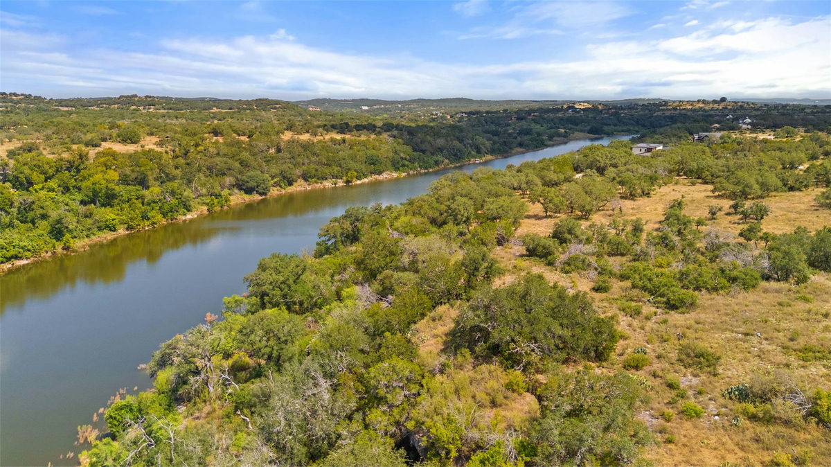 10 Pedernales Canyon Trl — photo 2