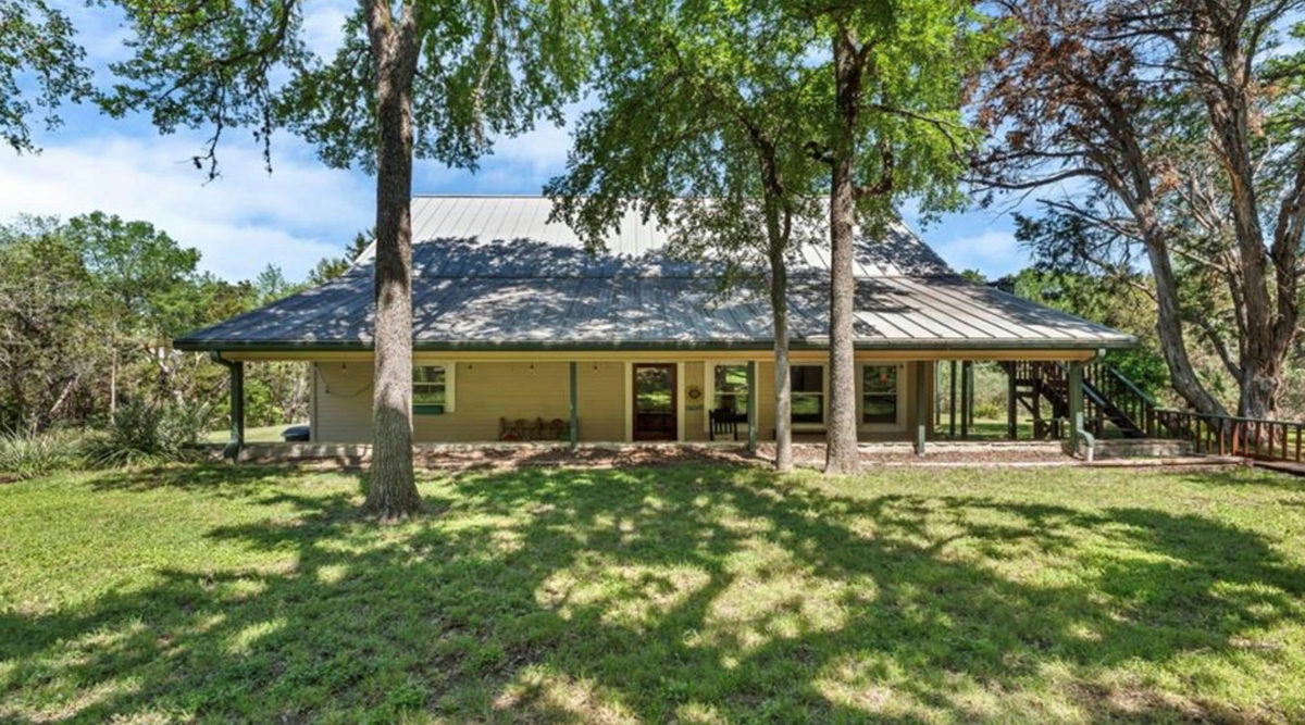 606 Deer Creek Cv — photo 2