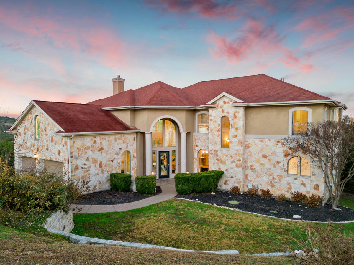 5001 McIntyre Cir — exterior