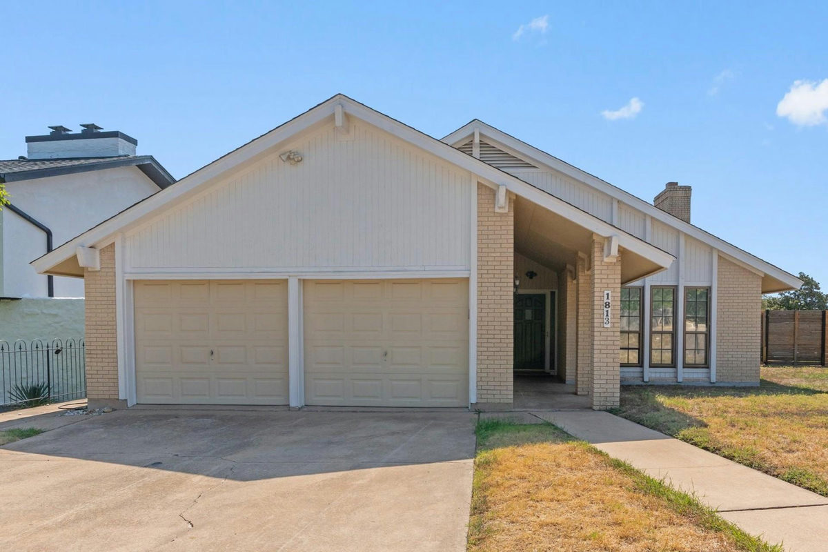 1813 Cedar Ridge Dr — photo 4