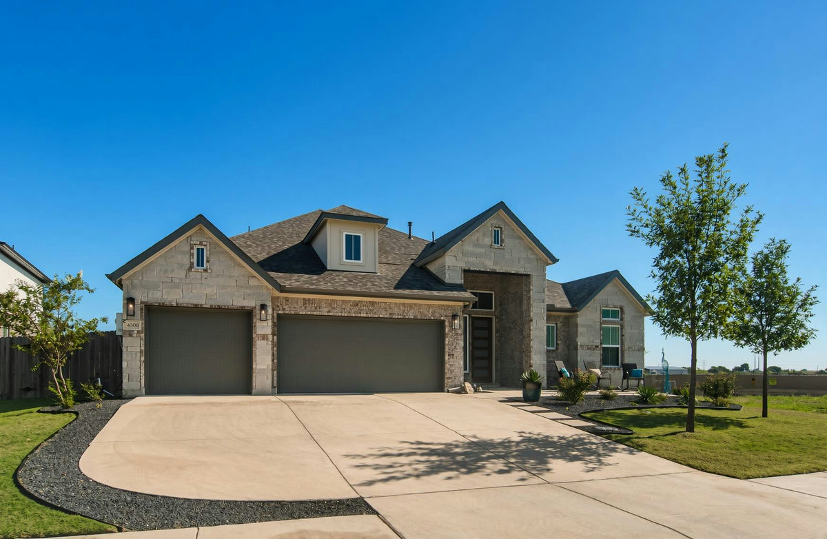 4300 Boyington Dr — photo 3