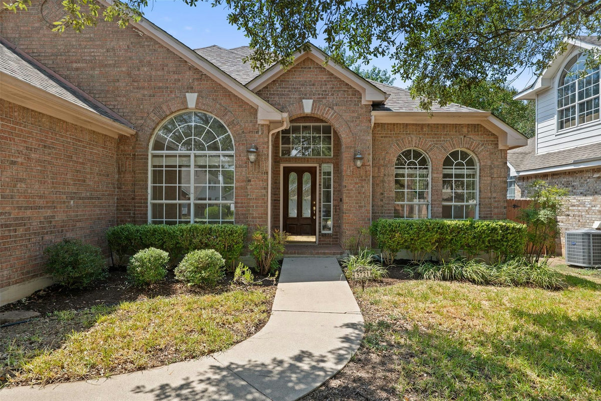 5721 Trelawney Ln — exterior