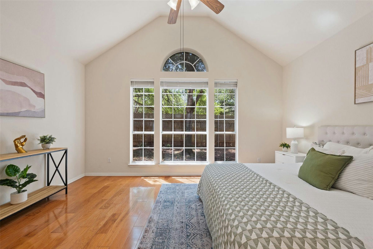 5721 Trelawney Ln — photo 5