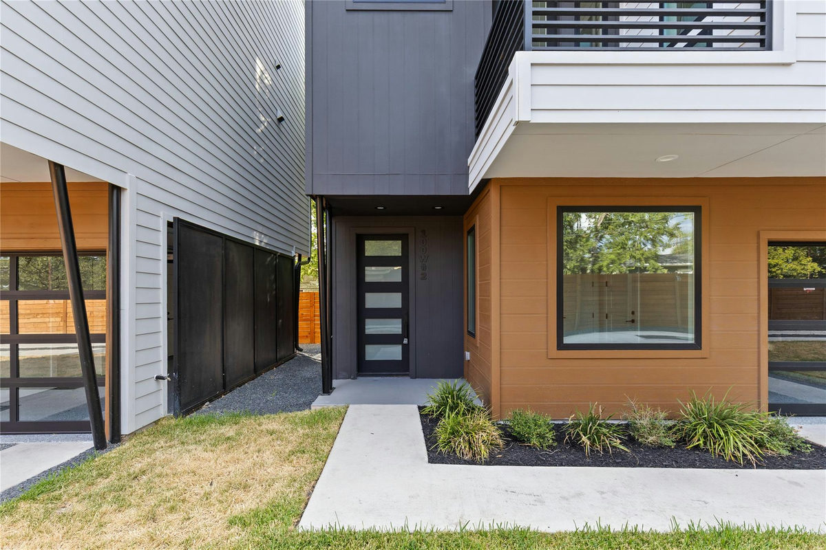 100 W Odell St #2 — photo 3