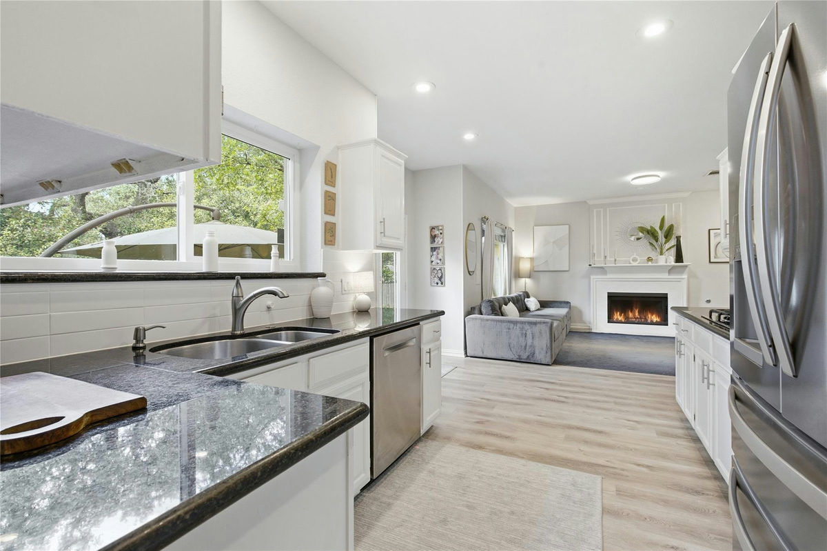 6500 Walebridge Ln — photo 4