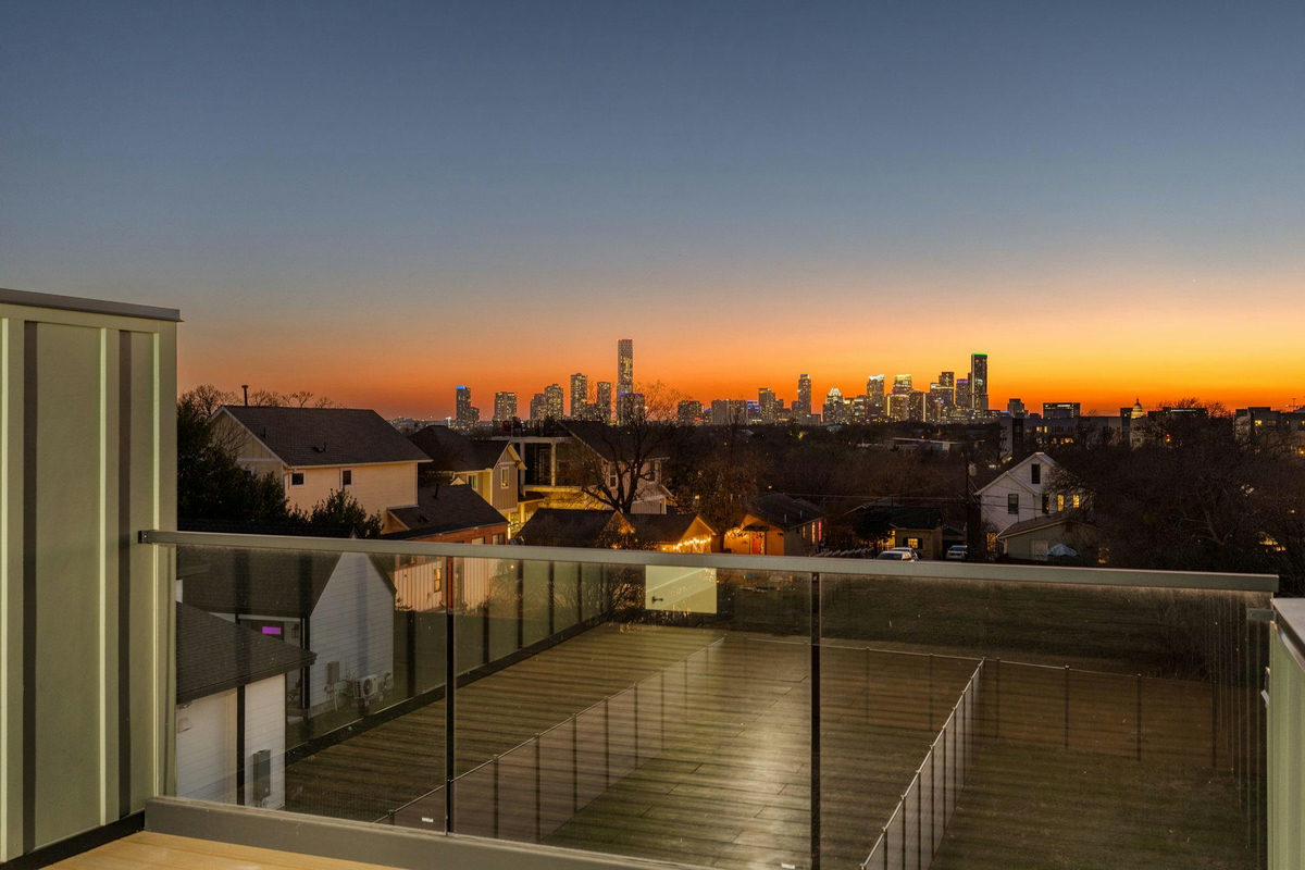 1610 Harvey None #A — photo 2