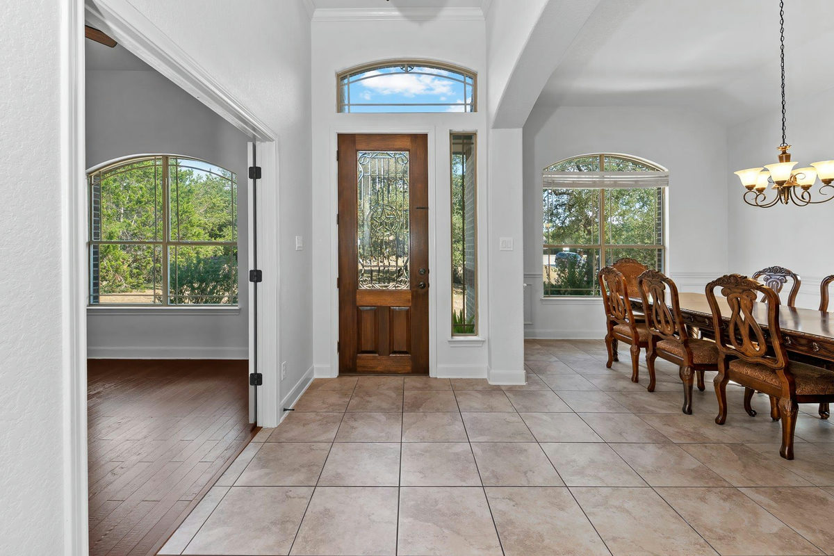 833 Pinnacle Pkwy — photo 3