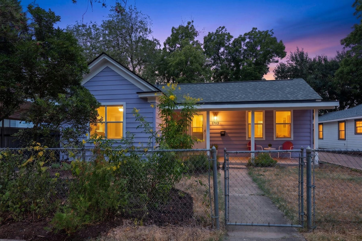 1702 Willow St — photo 3