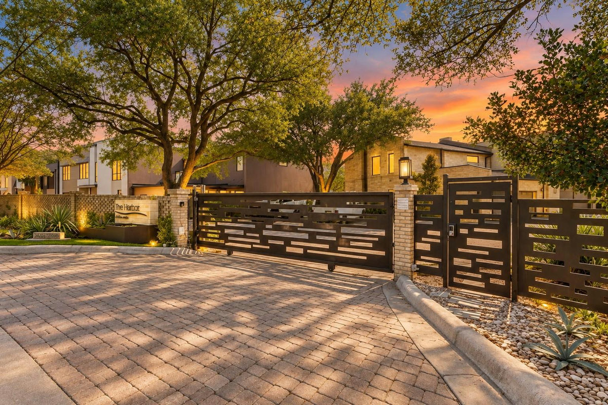 2465 Westlake Dr — photo 4