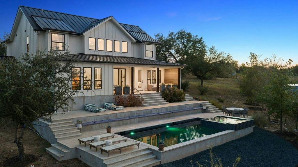 32045 Mirela Ann Rd — photo 2