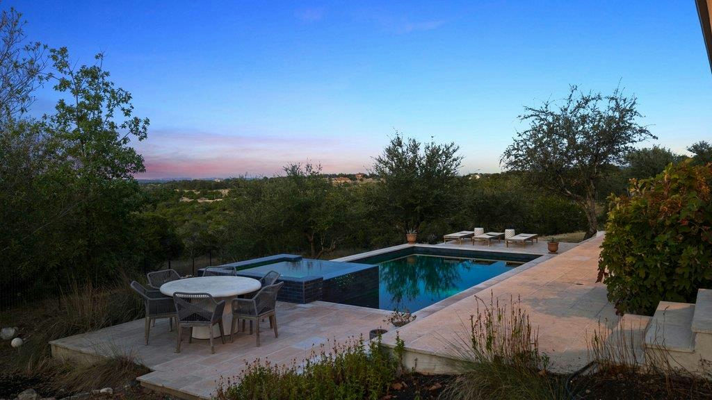 32045 Mirela Ann Rd — exterior