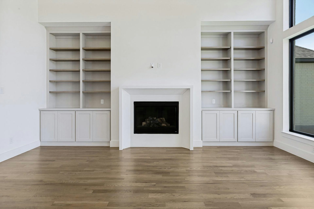 2453 Lineage Ln — photo 4