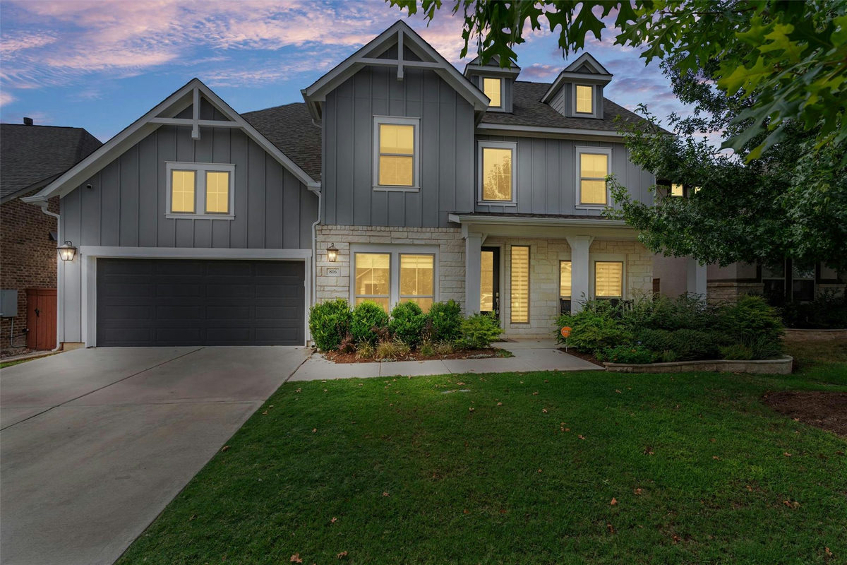 816 Heartleaf Dr — exterior