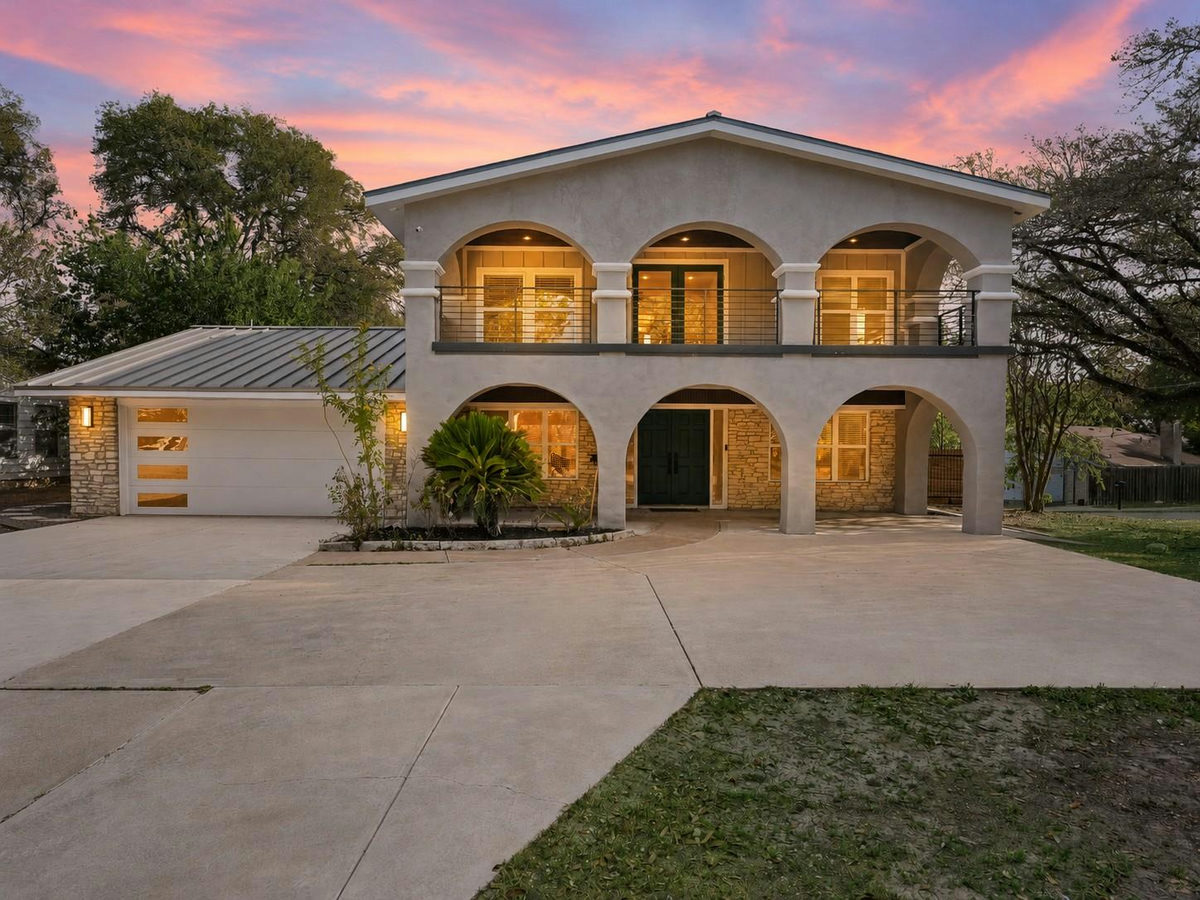 3008 Cedarlawn Cir — exterior