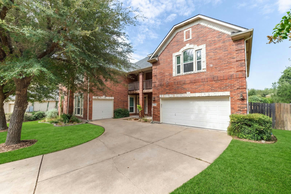 2704 Covington Pl — exterior