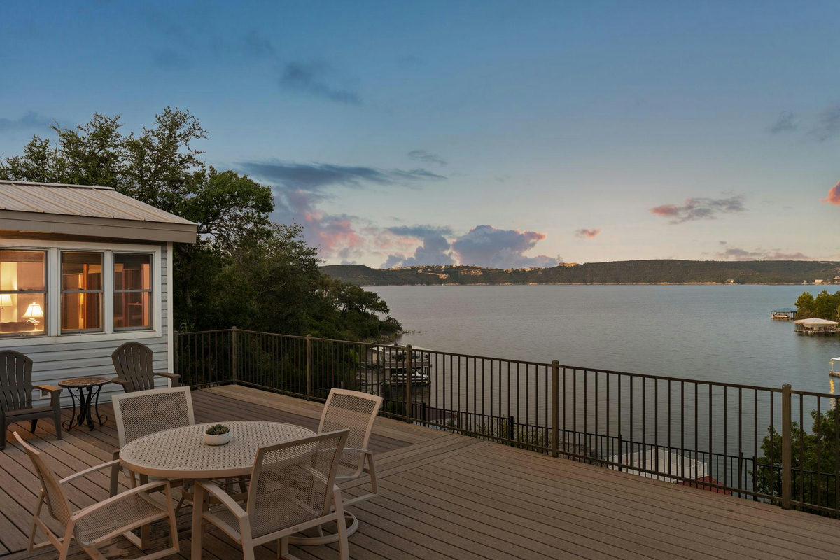 14720 Hornsby Hill Rd — exterior