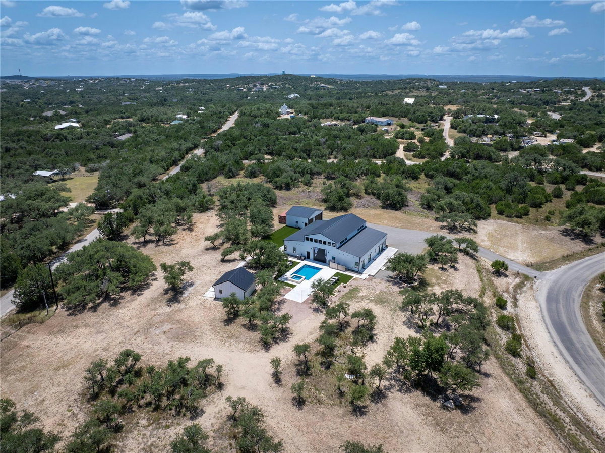 1118 Harmon Hills Rd — exterior