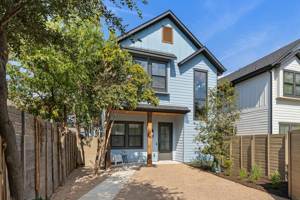 7812 Hardy Dr #2 — exterior