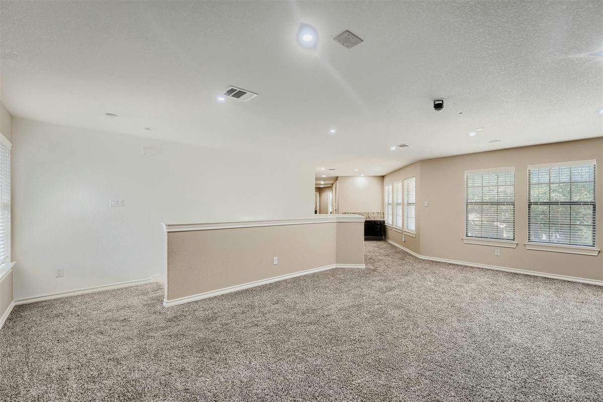 2310 McKendrick Dr — photo 5