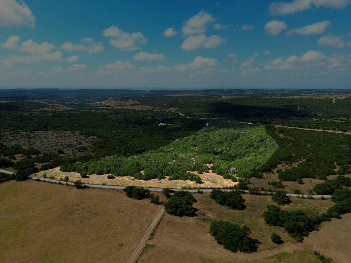 8415 S Fm 1174 — photo 5
