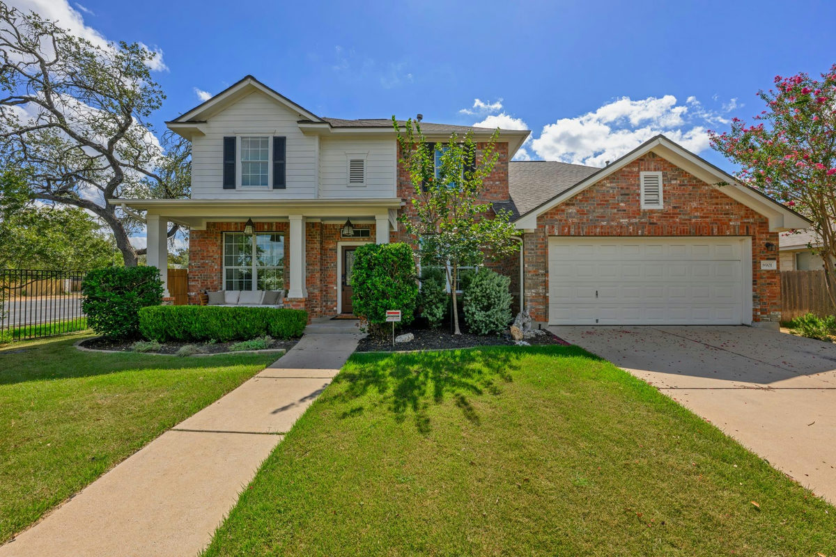 8901 Ovalla Dr — photo 2