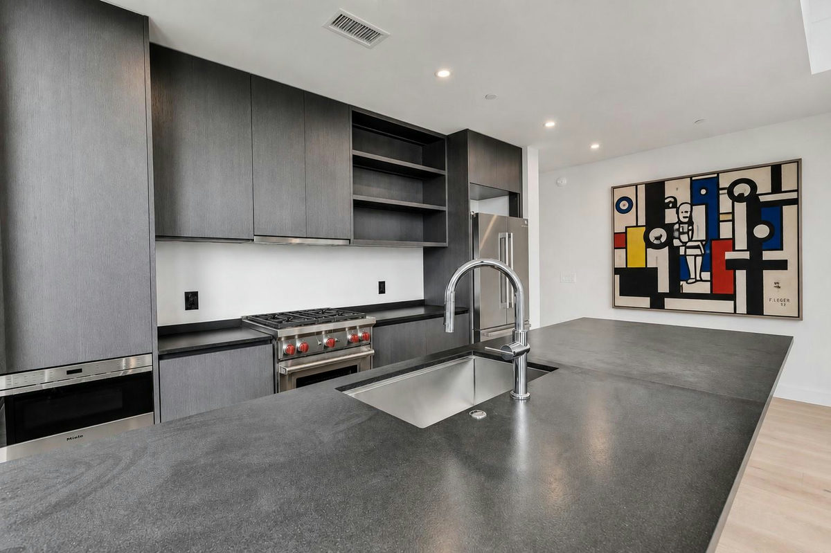 610 Davis St #2205 — photo 4