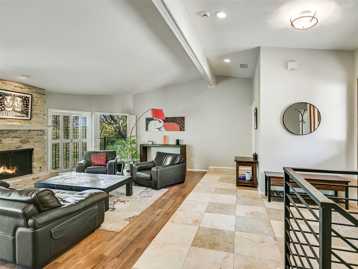 2207 Cypress Pt E — photo 5