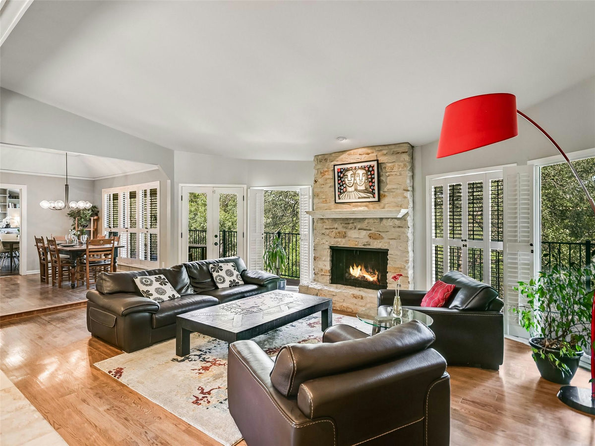 2207 Cypress Pt E — photo 3