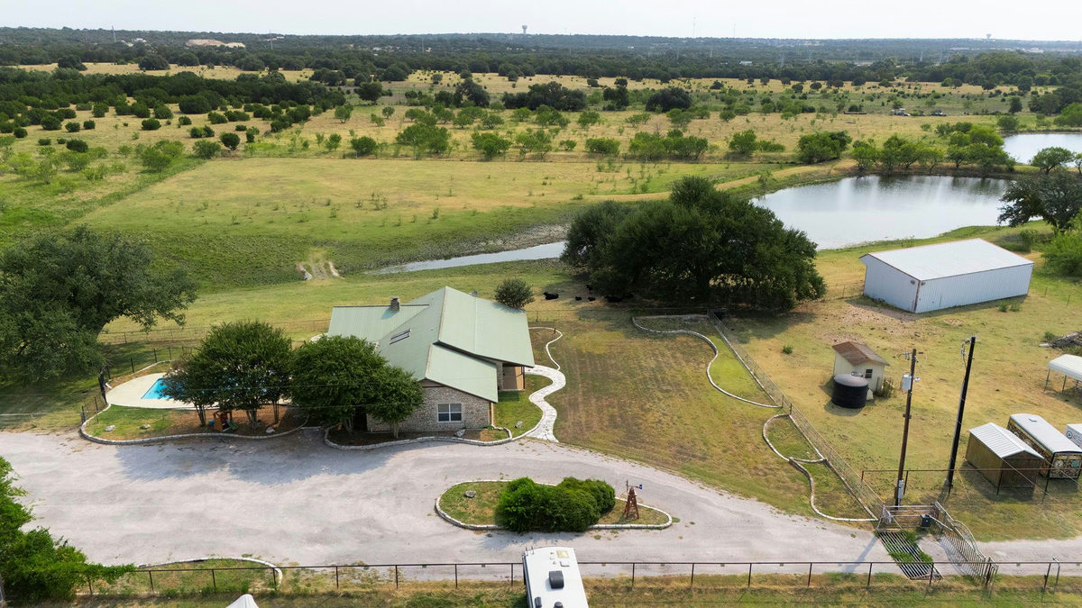 8750 FM 2243 C — photo 5