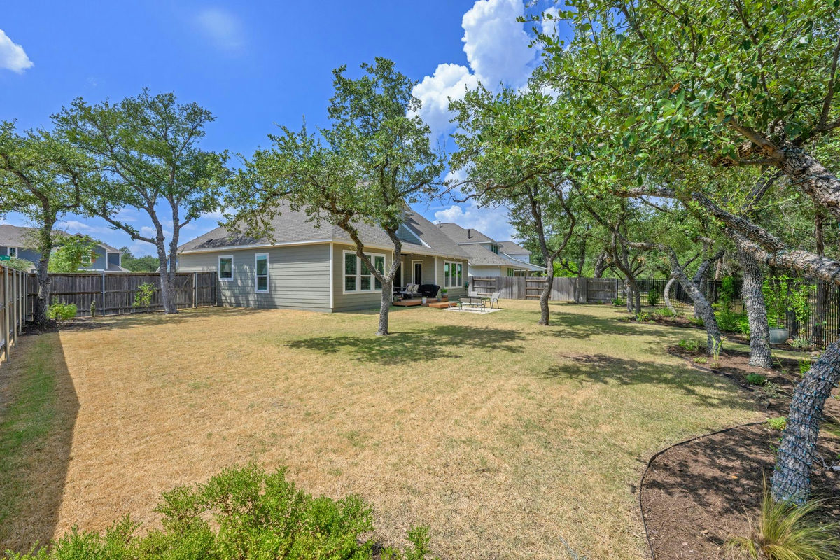 1942 Headwaters Blvd — photo 5