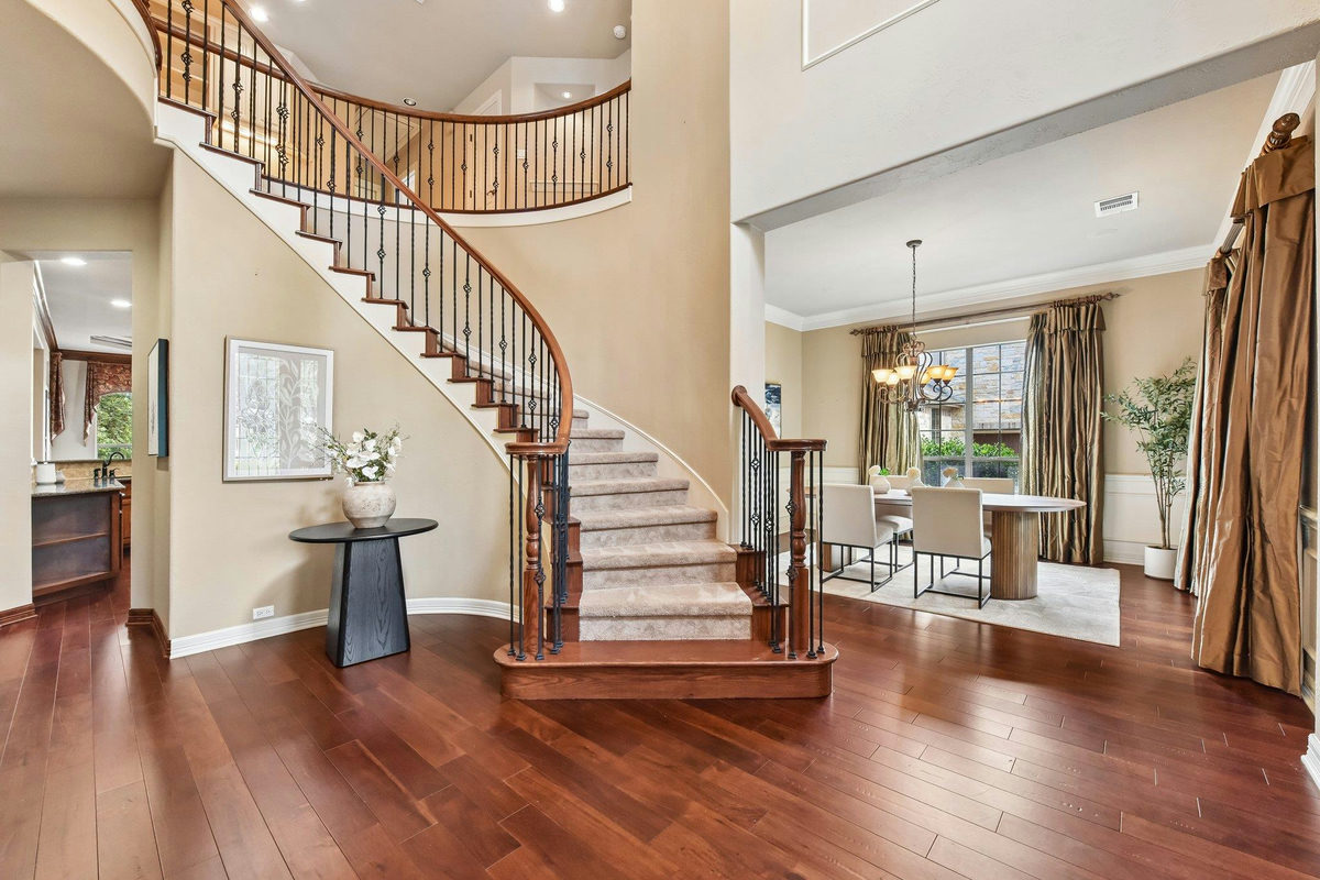 10500 Avery Club Dr #10 — photo 4