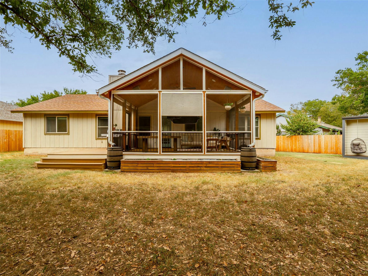 3203 Western Dr — photo 3