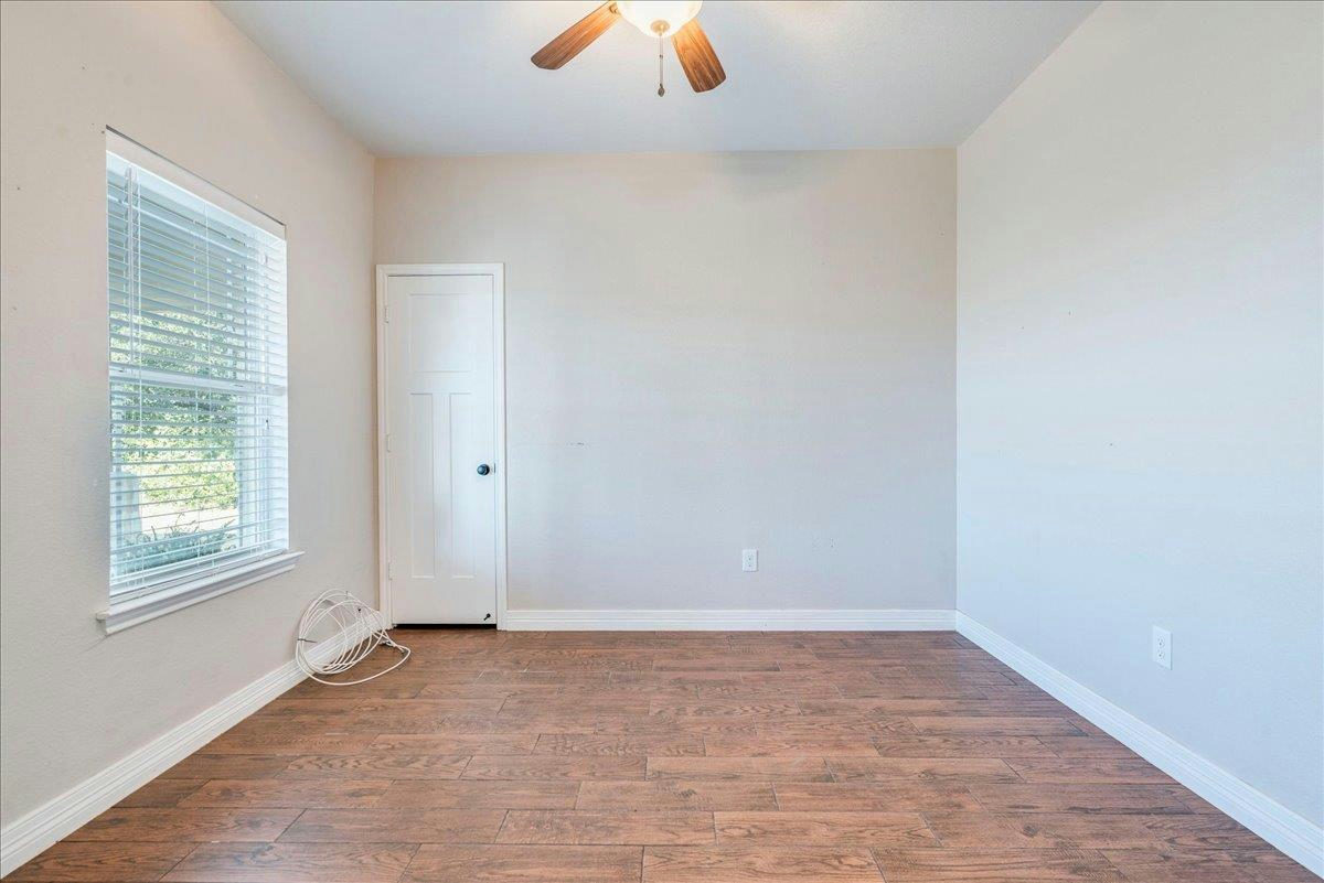 109 Deep Lake Cir — photo 4
