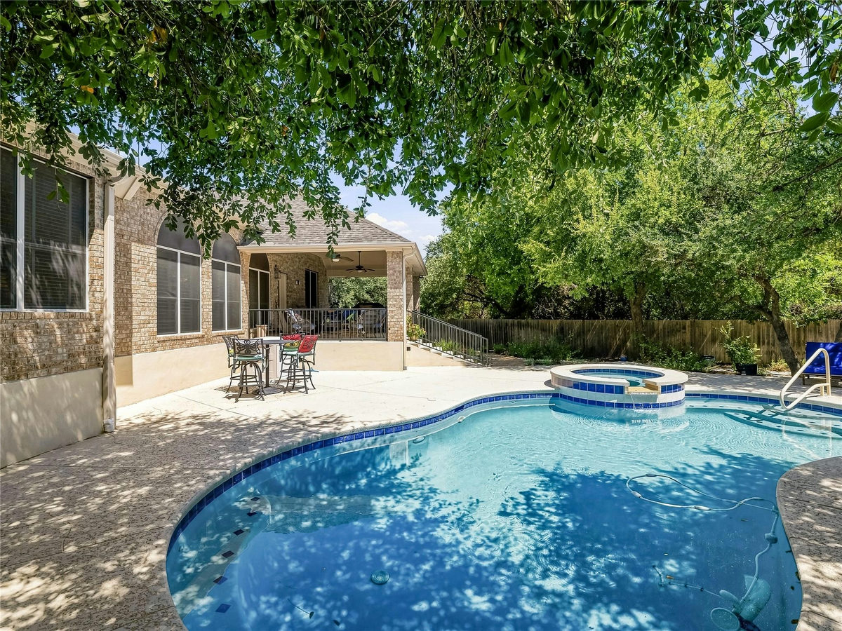 1200 Anna Ct — exterior